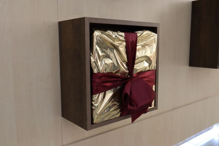 6 Gifts to Give on Valentine's Day a gift