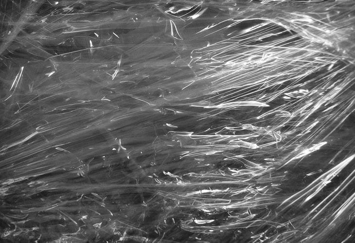 5 Ways to Use Cling Film for Other Than It’s Intended Use: Life Hacks for Everyone film