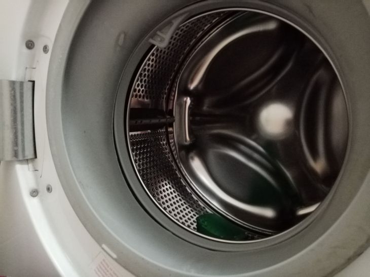 Why the washing machine does not spin the laundry well: main reasons and solutions typewriter
