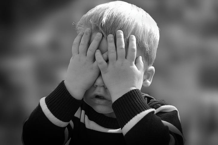 What to do if a child fights and does not respond to parental prohibitions child