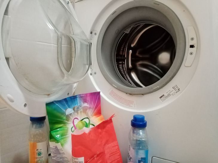 Washing these items will shorten the life of your washing machine: remember this once and for all washing