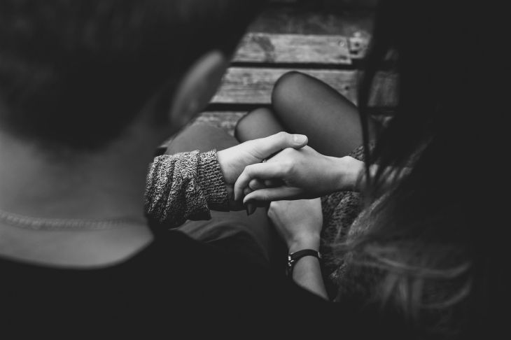 What phrases make a man fall in love: conquer his heart pair