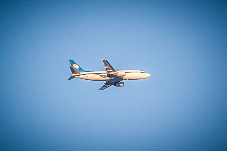 How to get the best seat on a plane: life hacks for travelers on the plane