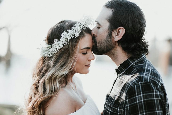 How to Build a Relationship with an Older Man: Advice for Women pair