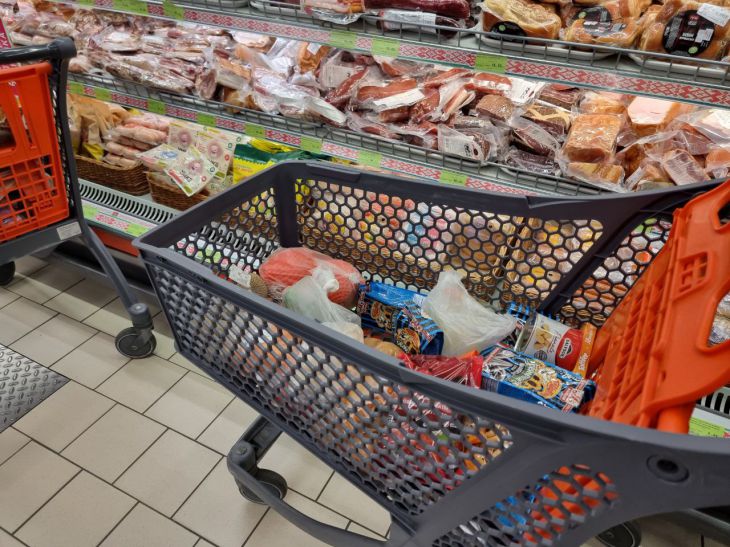 Putin Bans Sale of Energy Drinks to Children and Teenagers Products