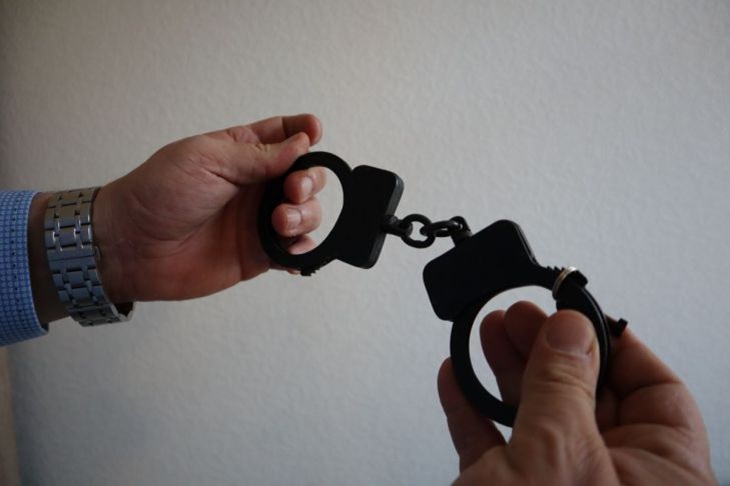 High-ranking FSIN leader arrested for large-scale bribe Handcuffs