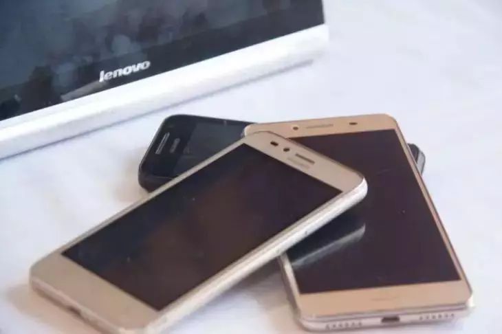 Doctor explains why gadgets are bad for children – they are not allowed at all until they are two years old telephone