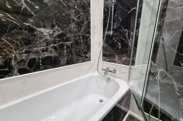 How to Clean a Bathtub White: Housewives Reveal Secrets of a Sparkling Bathroom bathroom