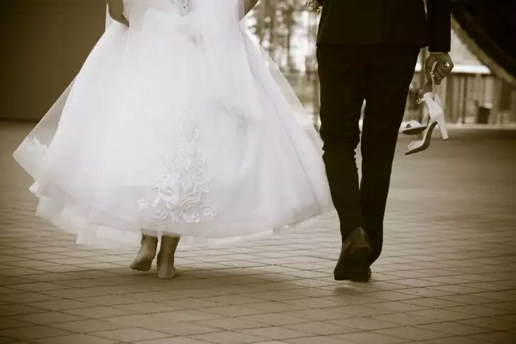 Wedding Crash for Money: Spaniard Comes Up with an Ingenious Way to Make Money wedding