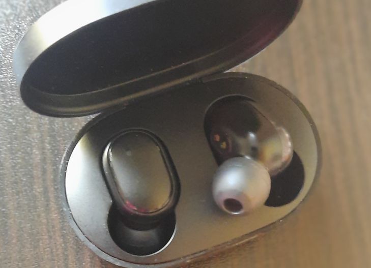 More infectious than toilet seats: the dirtiest devices named ears