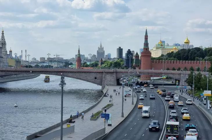 Russia Starts Six-Day Workweek Moscow