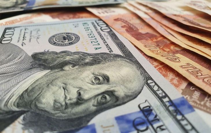Putin explained the fall of the ruble exchange rate Money