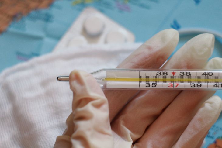 Symptoms of the flu variant that dominates Russia have become known Thermometer